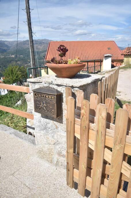 Casinha Estrela Da Encosta - Geres Villa Vieira do Minho Exterior foto